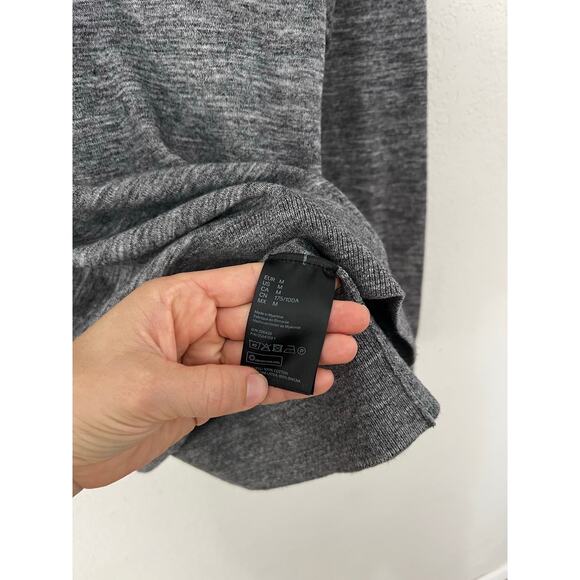 H&M cotton crewneck sweatergrey long sleeve knitted 
Medium size - Picture 4 of 5